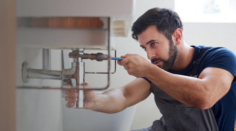Local annual plumbing maintenance in Crescent City, IL